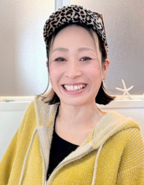 薄井　千秋
